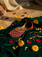 Henna - Red Velvet Khussa