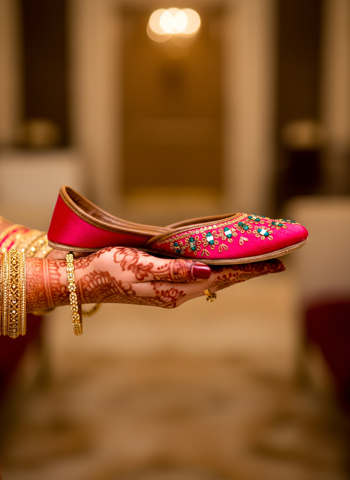 Aaina - Rose Pink Khussa
