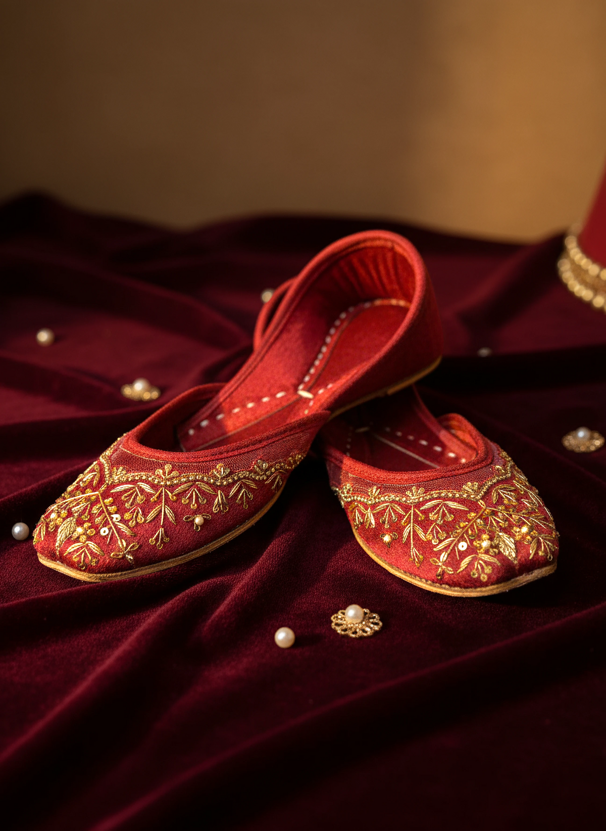 Zar Gul - Red Khussa