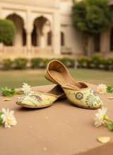 Chitrali - Beige Khussa