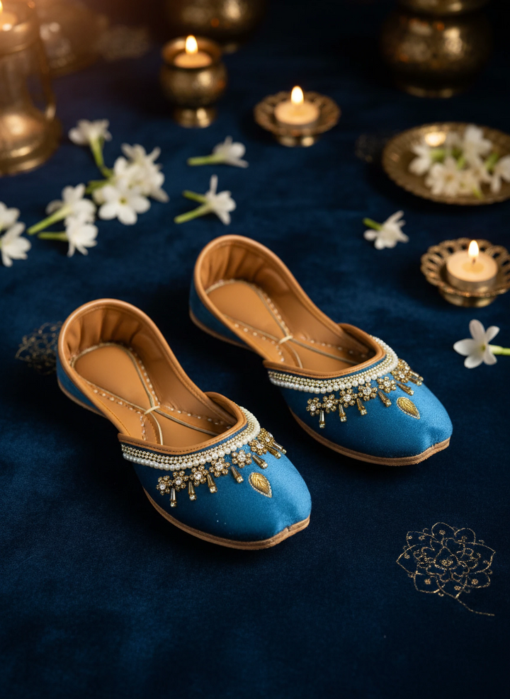 NeelPari - Blue Khussa