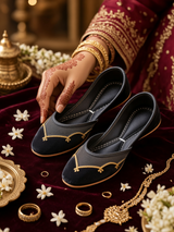 Raniya - Black Khussa