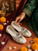 Nooraya - Ivory Khussa